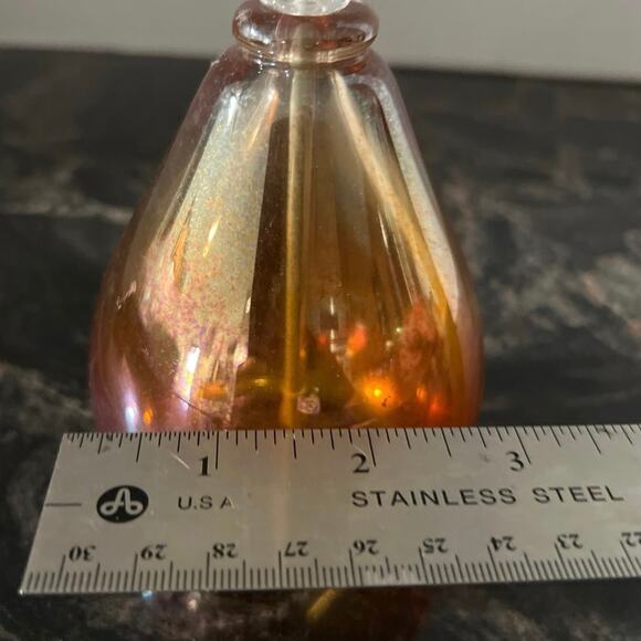 ˚₊‧꒰ა ☆ ໒꒱ ‧₊˚ Vintage Small Amber Blown Pear-Shaped Stemmed Bud Vase (3B-DV) - Picture 5 of 5